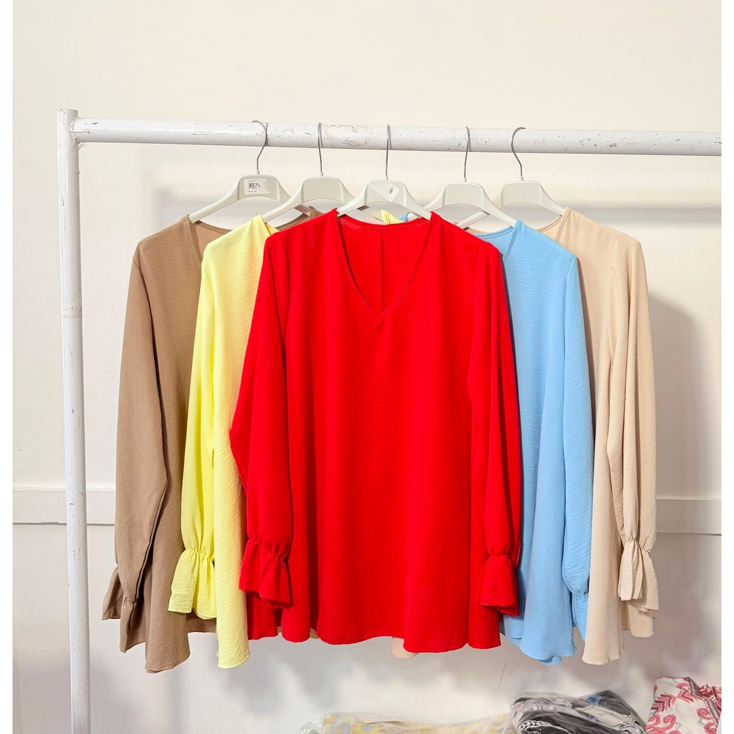 V-Neck Frill Cuff Top