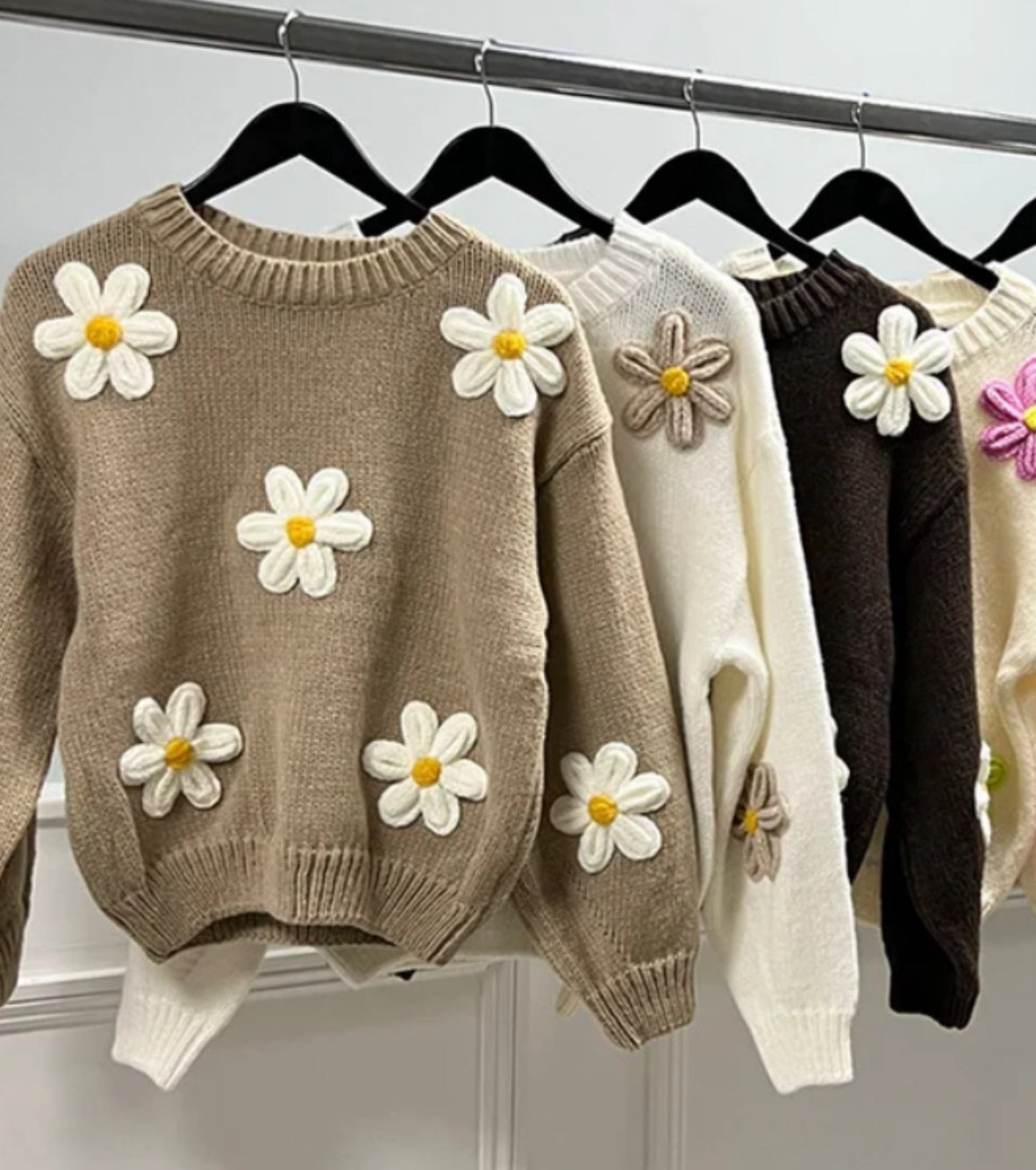 🌼 The Daisy Bloom Jumper