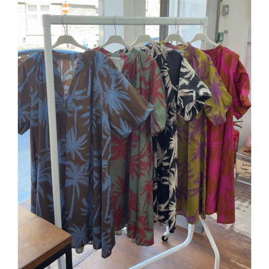 Palm Puff Arm Dress – £30