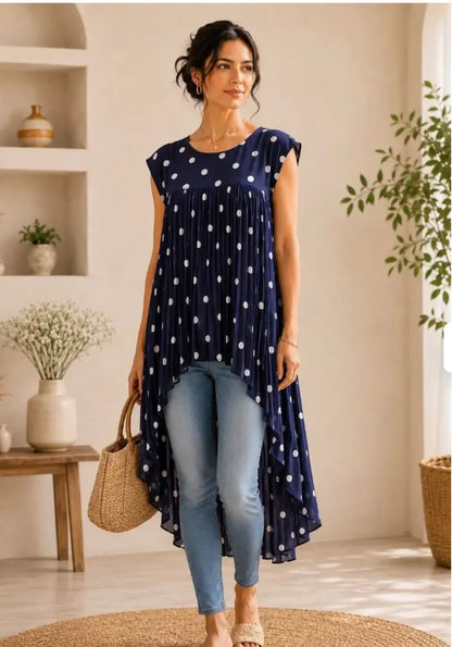 Polka Dot Pleated Dip Hem Top