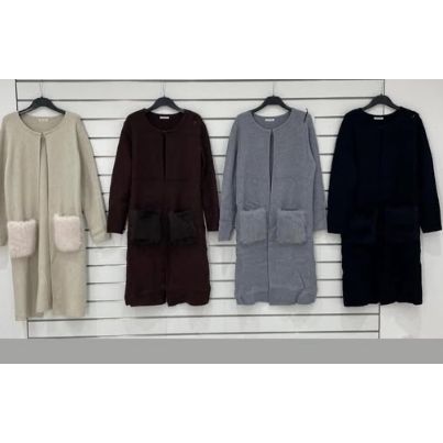 Natasha Cardigan – Faux Fur Pocket Detail