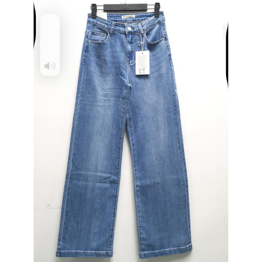 The Viral Stretch Jeans – Your New Wardrobe Staple